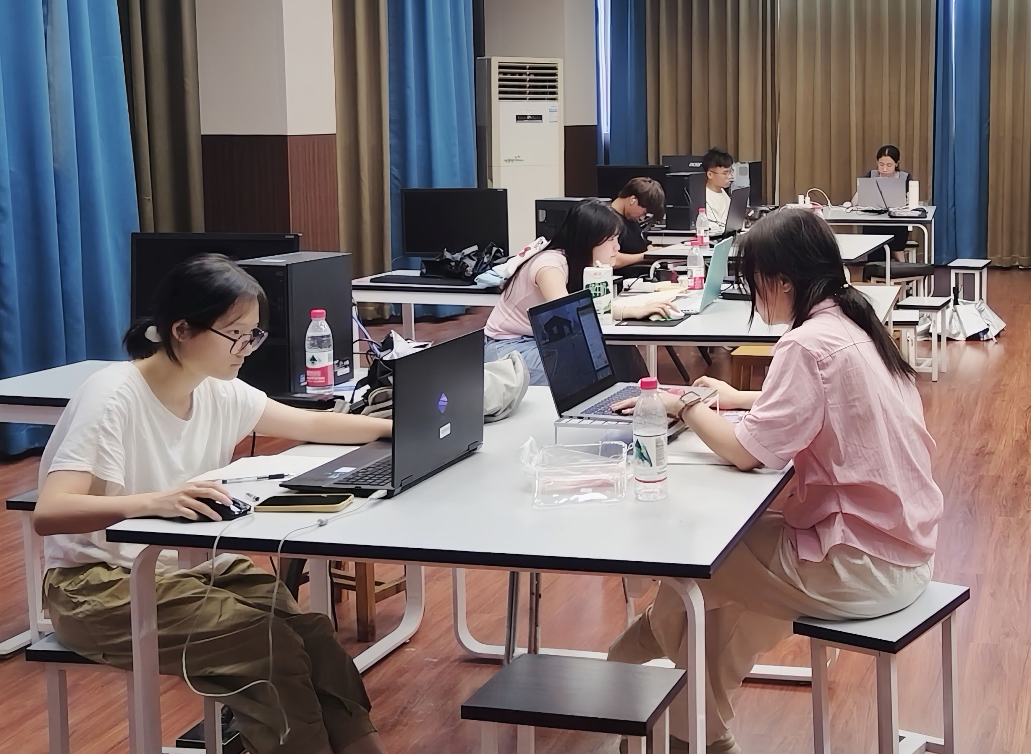 学生工作部(处)